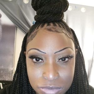 Meet your Posher, Keisha